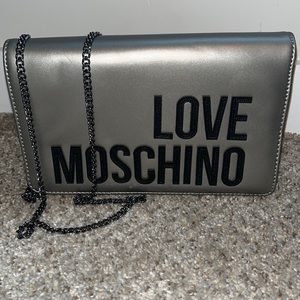 Love Moschino Cross body bag